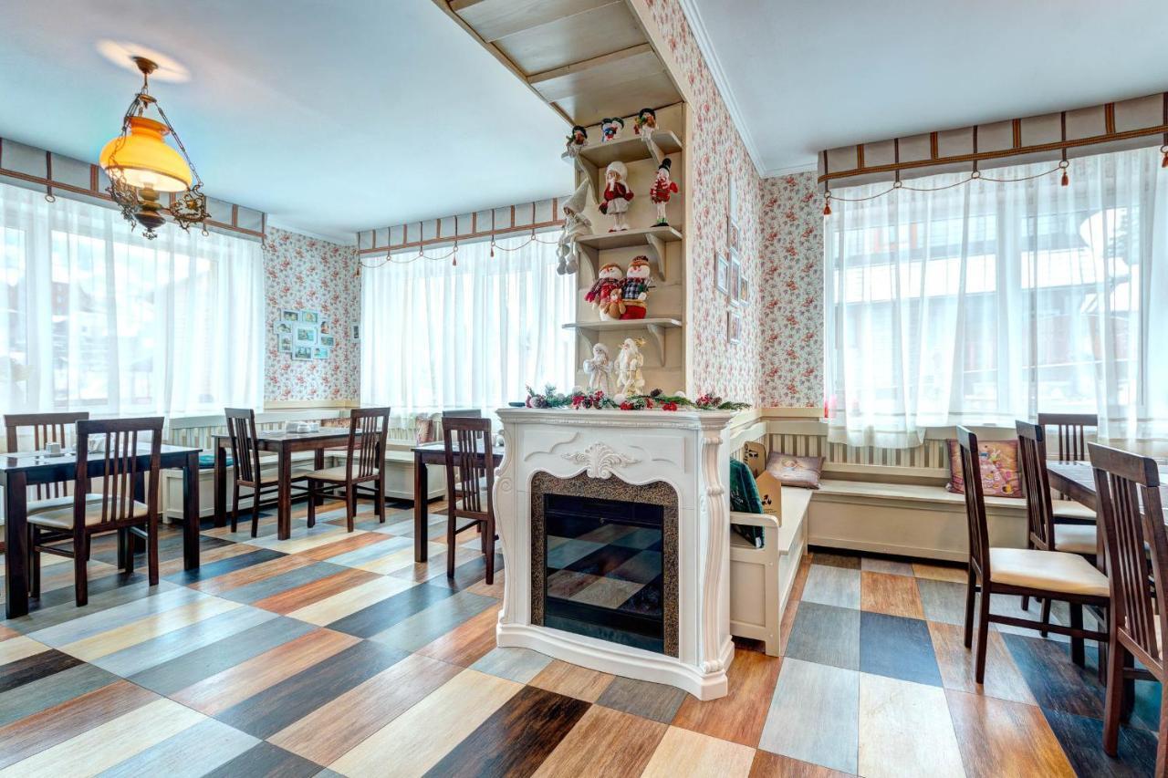 Hotel Gutsulia Bukovel Bagian luar foto